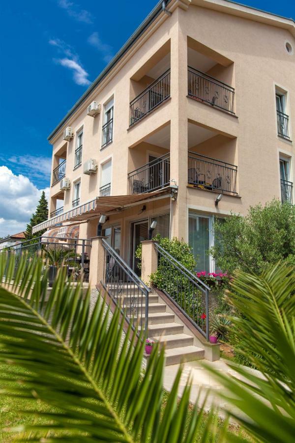 Bruno Apartment Crikvenica Exterior foto