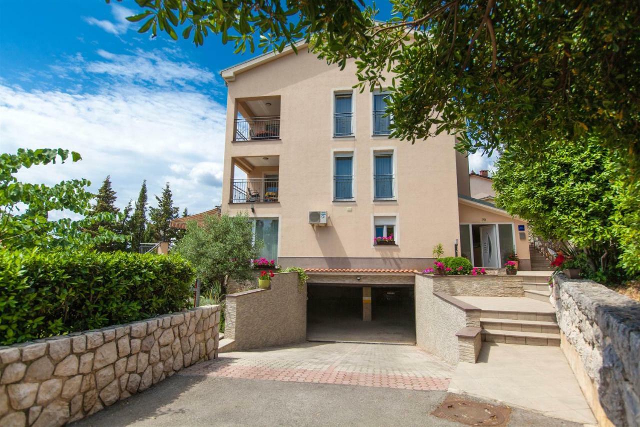 Bruno Apartment Crikvenica Exterior foto