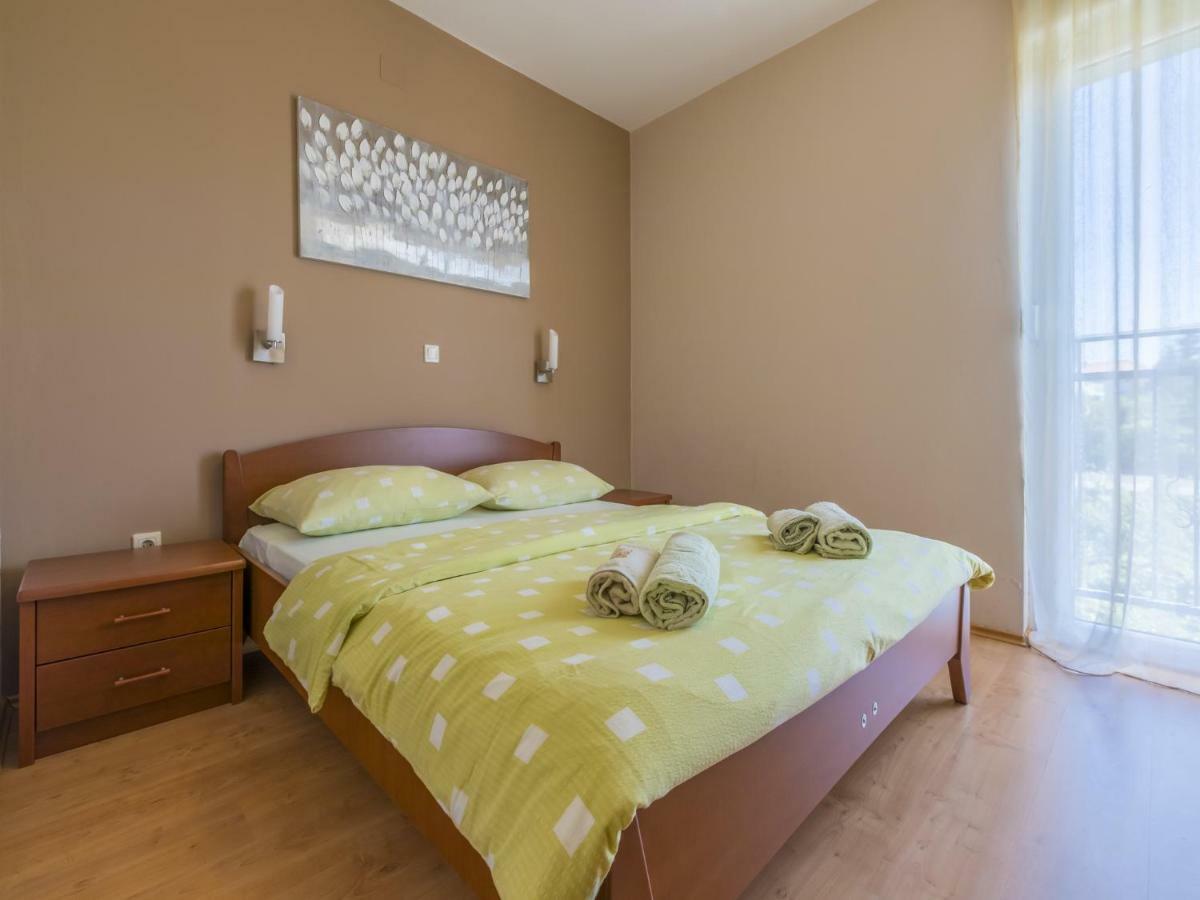 Bruno Apartment Crikvenica Exterior foto