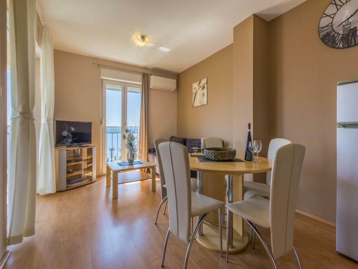 Bruno Apartment Crikvenica Exterior foto