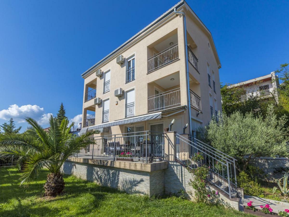 Bruno Apartment Crikvenica Exterior foto